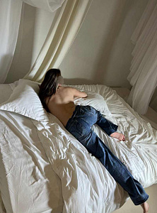 Куни в подарок — эротические фото